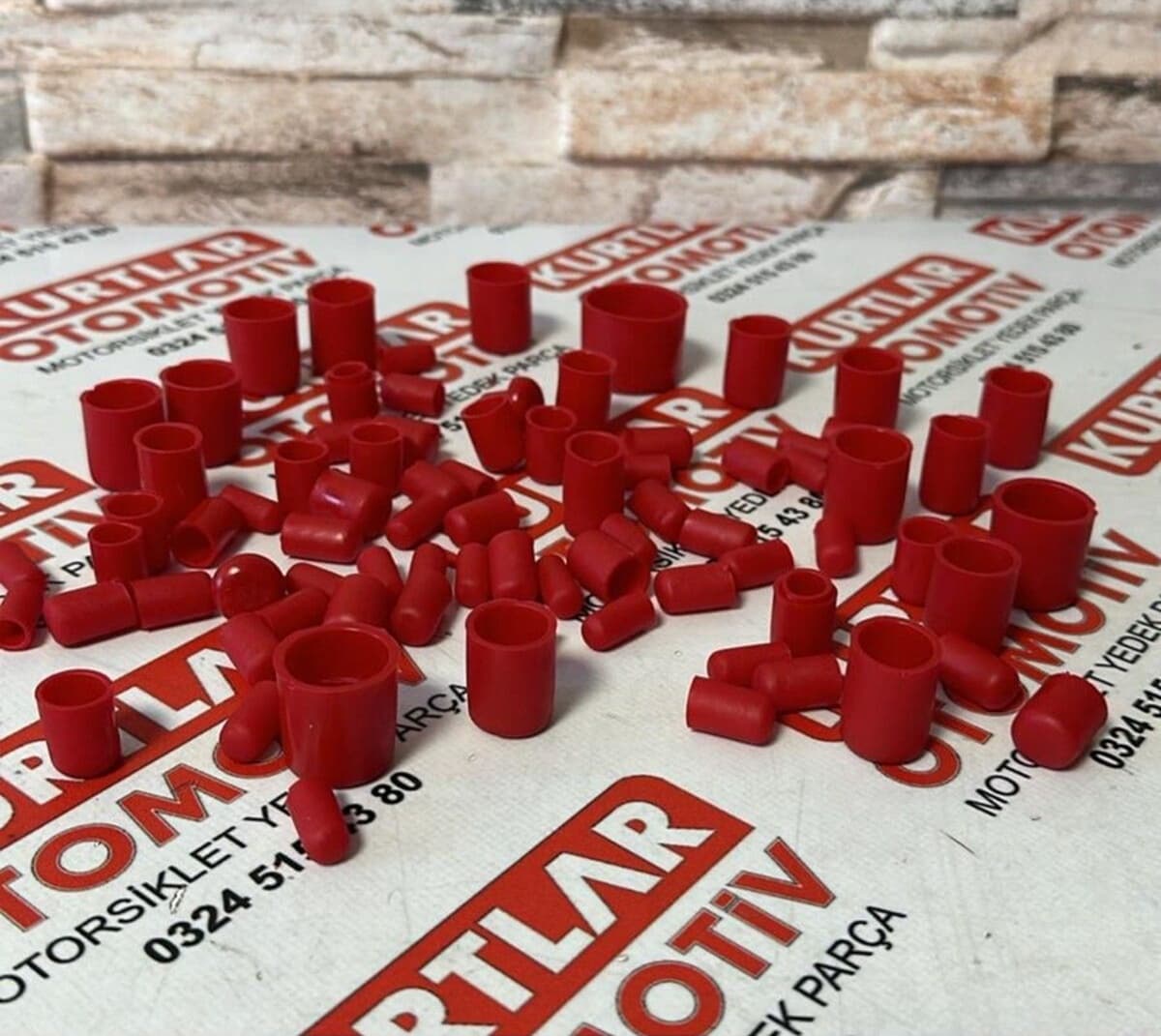 Renkli Vida Kapağı Tapa Aksesuar 1 Palet 80 Parça Kırmızı - 2